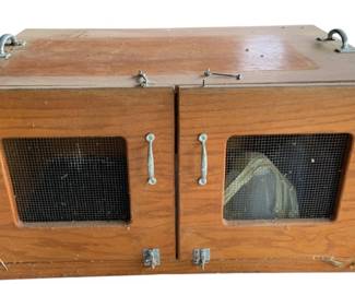 111 - 2-Door Wooden Dog Crate - 19 x 37 x 25