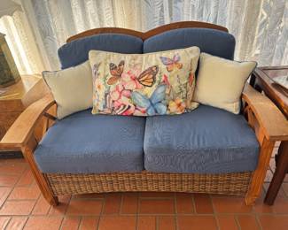Rataan loveseat