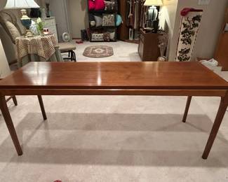 Lane MCM Sofa Table