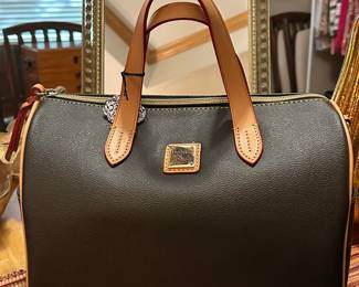 Dooney & Bourke Purse