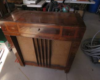 Lot 309. Large floor untested tube radio with shortwave, police band, and more