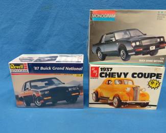 Lot 185. Three model cars. All appear to be complete.