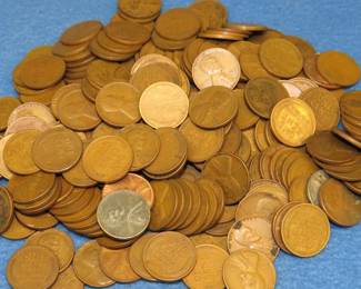 Lot 161. 1 lb. 6 oz. of Lincoln Wheat Pennies
