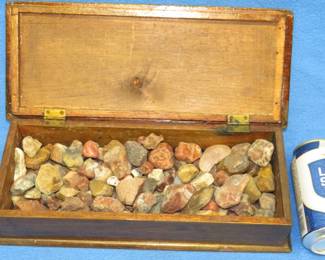 Lot 134. Wooden box of agates weighing 5 pounds with the box