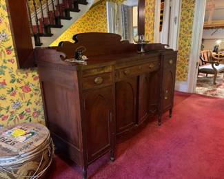 A beautiful, large antique (1800-1820) Sheraton style sideboard at entrance. 6'1 x 2'2 x 3'11