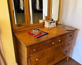 Beautiful birdseye maple dresser set. Dresser with tri-fold mirror and tall dresser