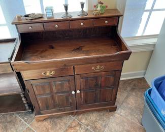 Wooden server on wheels