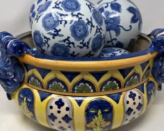 Large Ceramic Centerpiece Serving Bowl with Ceramic Blue White Decorative Balls