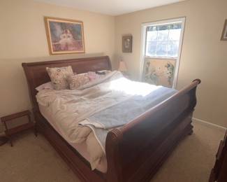 King size sleigh bed. Step stool. Artwork.