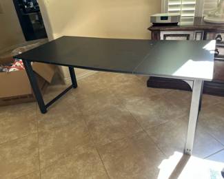 Versatile Living Room Table