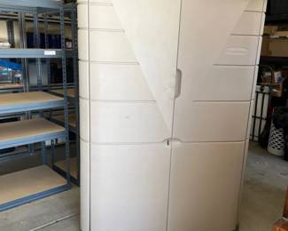 Rubbermaid Storage Shed