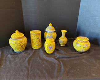 Yellow Decor to Brighten Your Space
