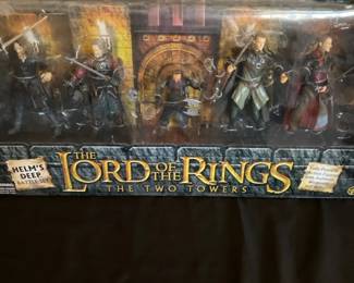 The Lord of the Rings Helms Deep Battle Set