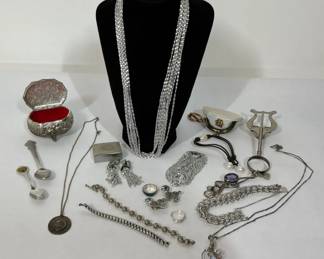 Silver Tone Necklaces, Bracelets, Rings and Jewelry Accessories