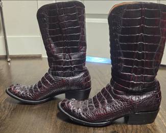 Lucchese Classics