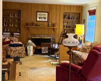 PORT WASHINGTON TAG SALE HOSTED BY INVITED SALES BY TRACY JORDAN, photo 5 of 34