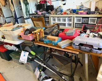 power tools, tool sets, hardwarew sets, electronics, craft items, christmas