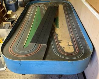 Slot Car Track 124 and 132 Scale
