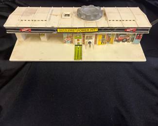 Hot Wheels Sizzler Power Pit