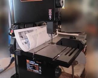 WEN 9 Inch Band Saw
