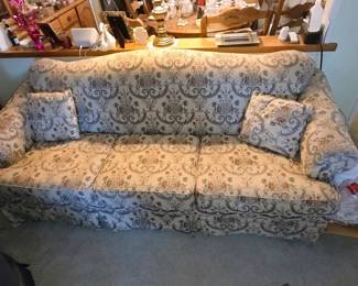 Another Kushwood sofa