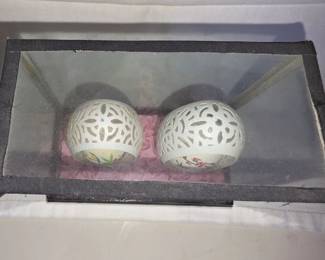 Top view showing delicate handwork