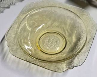 Federal Glass Depression glass bowl