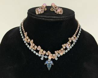 Vintage rhinestone neckalce and earrings