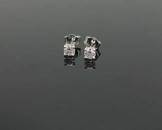 Moissanite Stud earrings