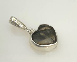 labradorite silver pendant