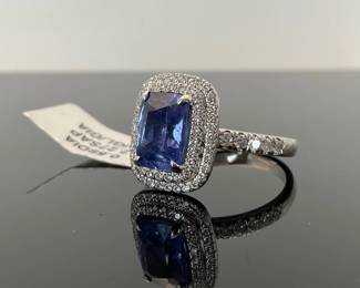Sapphire and diamond platinum ring