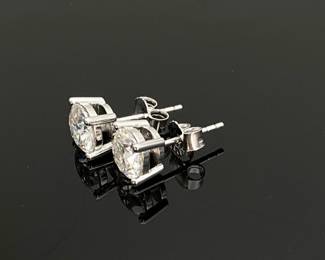 Moissanite stud earrings 