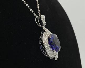 Platinu tanzanite and diamond pendant