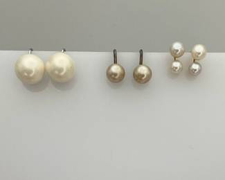 Vintage clip earrings