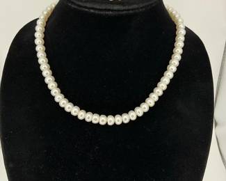White Pearl Necklace, bracelet and earrings