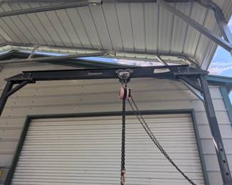 Adjustable Crane