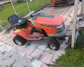 Husqvarna Tractor