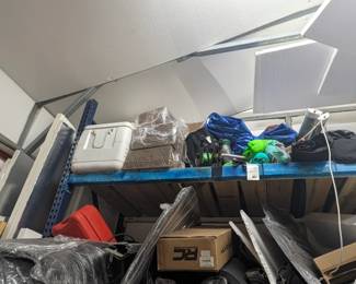 Igloo Cooler, Misc. Automotive Parts