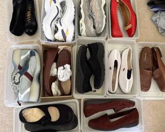 Womens Assorted Shoes Sneakers 11 Pairs Including Naturalizer, Sam Libby More