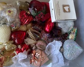 Christmas Ornament Lot Red And Ivory Vintage