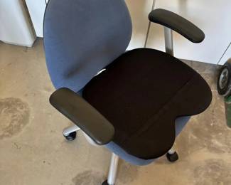 Office Blue Rolling Chair