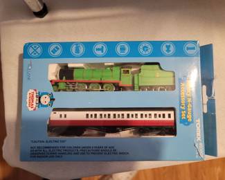 TOMIX #93805 Thomas & Friends Electric Henry-N-Gauge Accessory Set