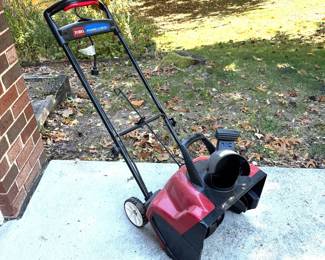 Toro Power Curve Snowblower 18 Clearing Width