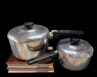 Vintage Wagner Ware Magnalite Cast Aluminum 2 3 Quart Saucepans W Lids