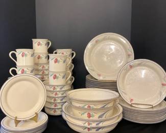 Vintage Lenox Chinastone Poppies on Blue Dinnerware Set