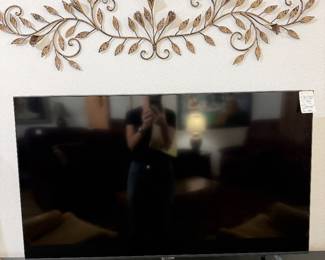 #6. $50 Samsung 42" Television