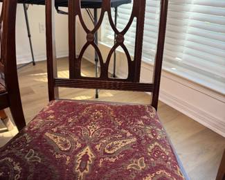 5 chairs without arms
