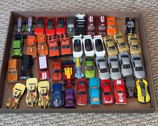 Lot 61: Die-Cast Toy Cars and Trucks