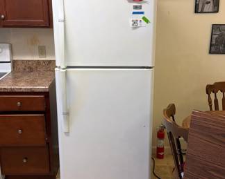 Lot 116: Haier Top-Freezer Refrigerator