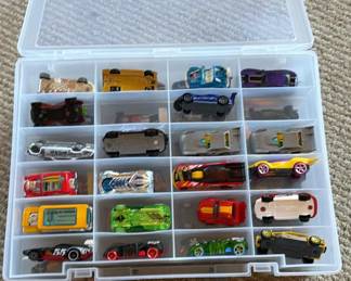 Lot 40: Plastic Storage Case with Die-Cast Toy Cars